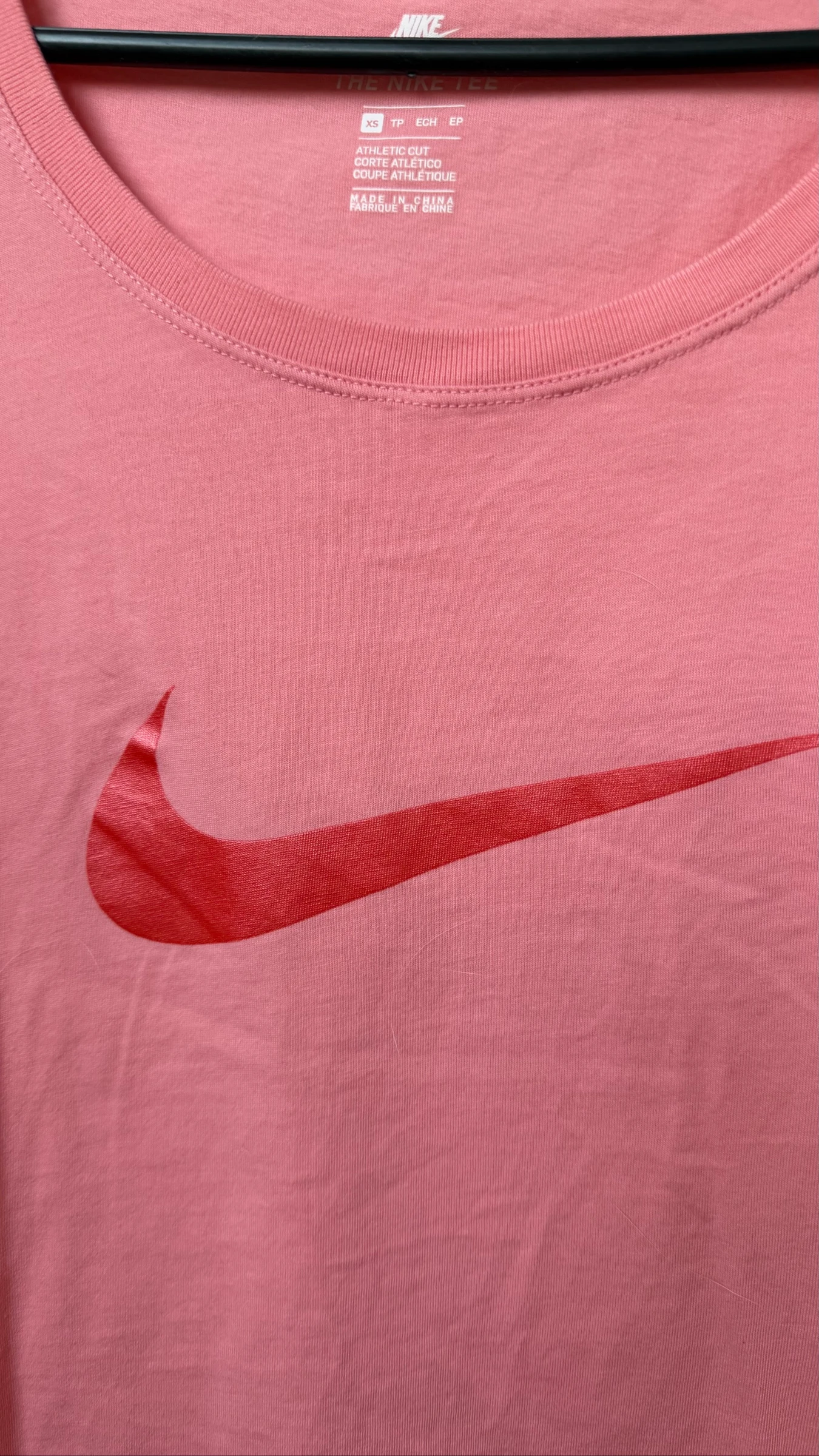 Camiseta Nike rosa entalhada tamanho PP – photo 3